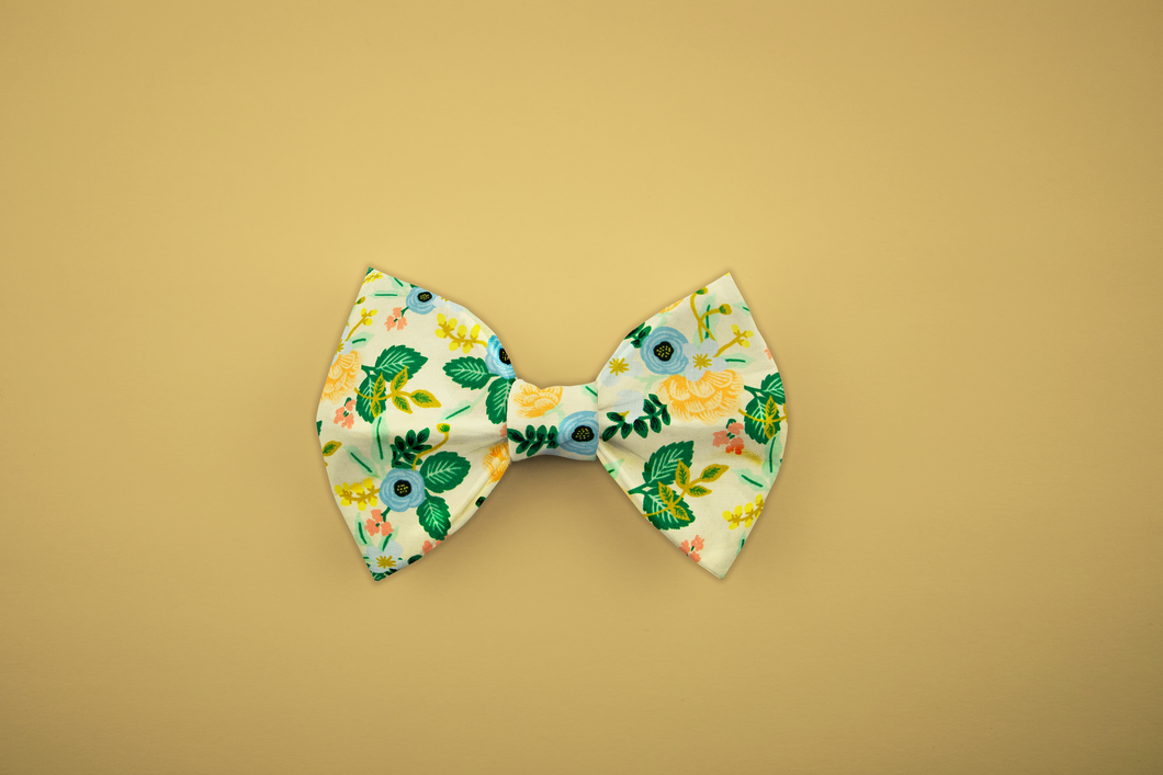 Primavera Floral Bow Tie - Cream