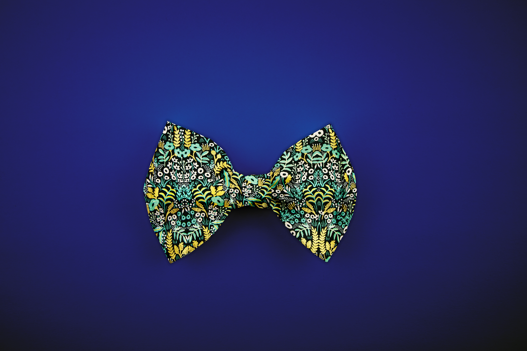 Menagerie Floral Bow Tie- Navy Blue
